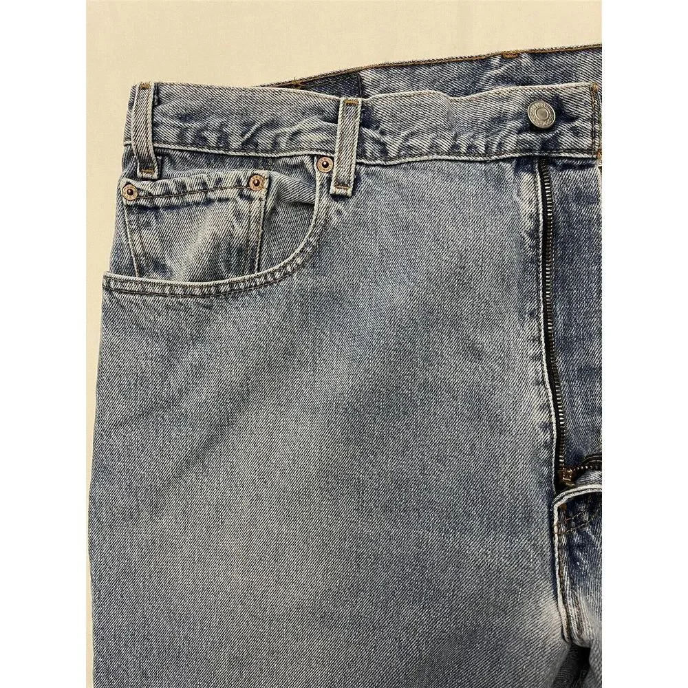 VTG Levi's 36 x 34 560 Comfort Fit Stone Washed Denim‎ Jeans